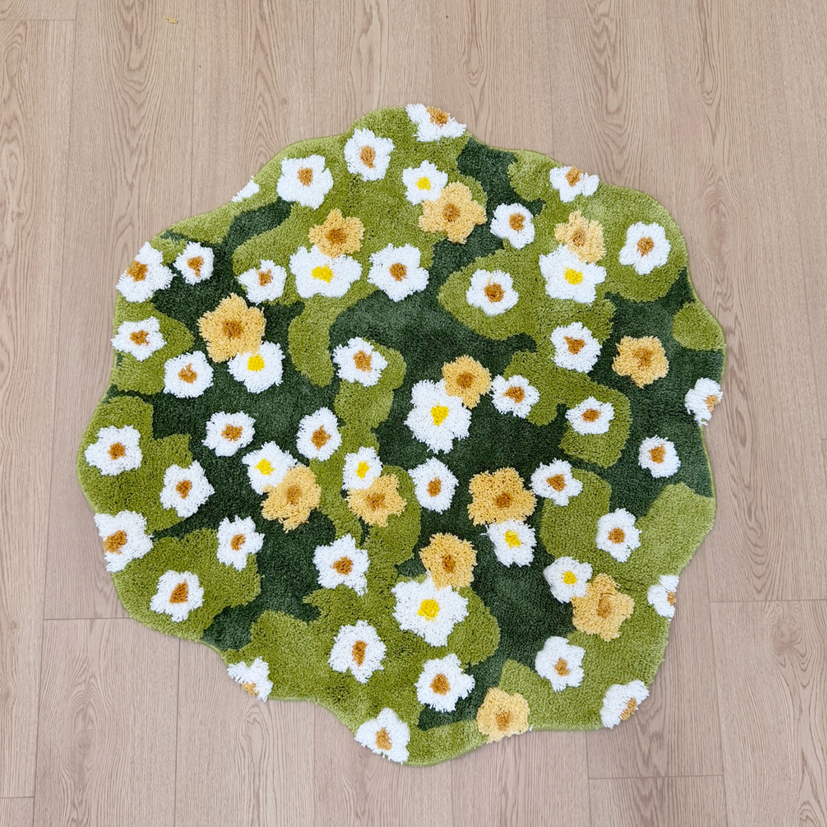 Green Meadow Daisy Tufted Rug, - đánh giá và giá Maranta Prayer Plant